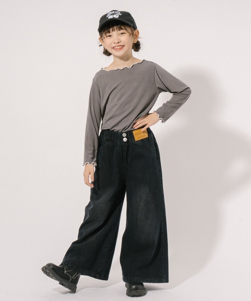 URBAN CHERRY（アーバンチェリー）の「ワイドフレアパンツ（デニムパンツ・キッズ・ブラック・110cm/120cm/130cm/140cm/150cm）」の22枚目の写真