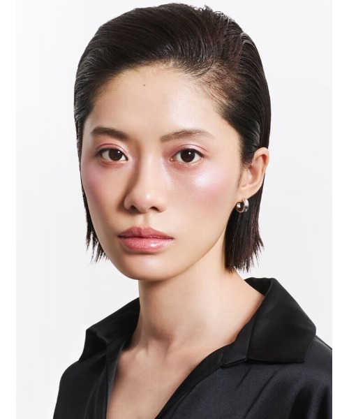 Yves Saint Laurent Beaute（イヴ・サンローラン・ボーテ）の「【新色発売】YSL メイクミーブラッシュ パウダー（チーク・レディース・06 ローズ ヘイズ/54 ベリーバン/44 ヌードラヴァリエール/37 ピーチ ヌード/93 レストレス ロゼ/12 ノクターナル ヌード/42 ベビードール ピンク・FREE）」の12枚目の写真