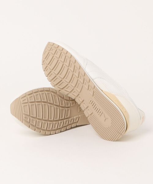 PUMA(プーマ)の「【PUMA】 ST ランナー V3 メッシュ(スニーカー・レディース・ベージュ・22.5cm/23.0cm/23.5cm/24.0cm/24.5cm/25.0cm)」の2枚目の写真