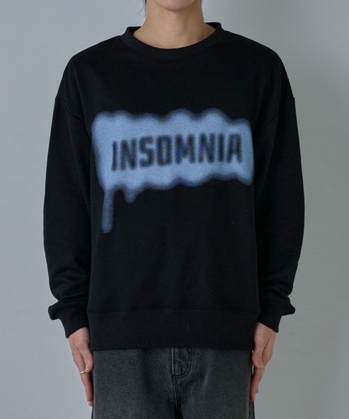 スプレーロゴプリントクルースウェット（スウェット）｜COLONY 2139（コロニートゥーワンスリーナイン）