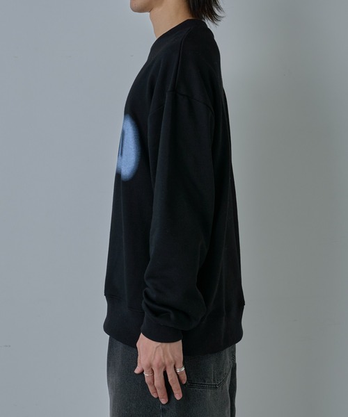 スプレーロゴプリントクルースウェット（スウェット）｜COLONY 2139（コロニートゥーワンスリーナイン）