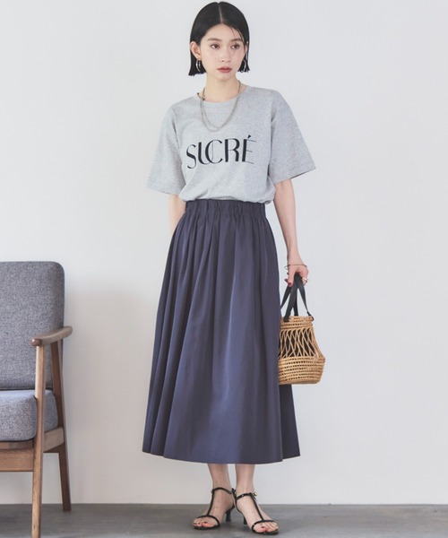 Doux archives（ドゥアルシーヴ）の「リバーシブルタフタスカート（スカート・レディース・ネイビー/ベージュ・FREE）」の3枚目の写真