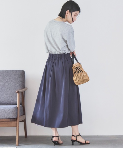 Doux archives（ドゥアルシーヴ）の「リバーシブルタフタスカート（スカート・レディース・ネイビー/ベージュ・FREE）」の6枚目の写真