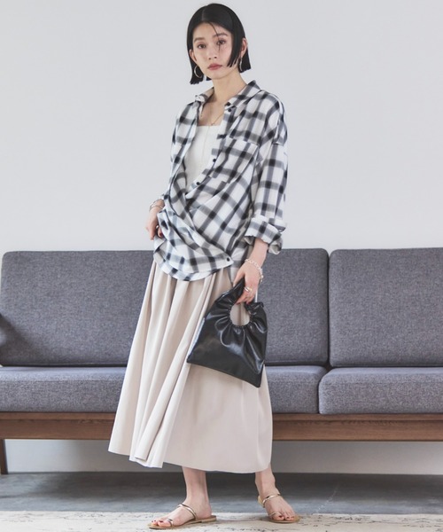 Doux archives（ドゥアルシーヴ）の「リバーシブルタフタスカート（スカート・レディース・ネイビー/ベージュ・FREE）」の17枚目の写真