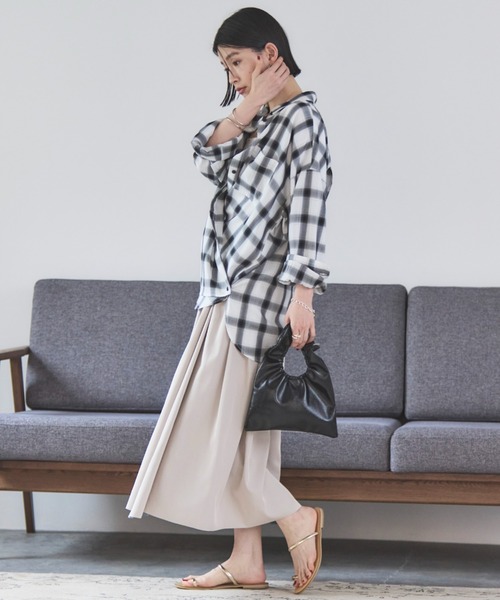 Doux archives（ドゥアルシーヴ）の「リバーシブルタフタスカート（スカート・レディース・ネイビー/ベージュ・FREE）」の22枚目の写真