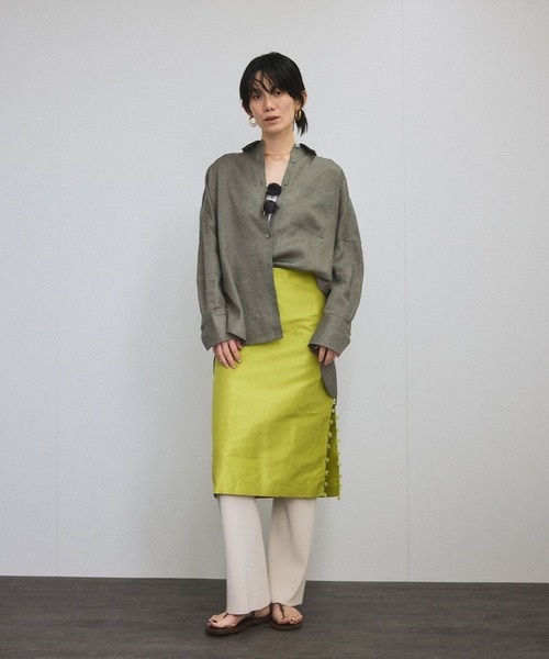 SALON adam et rope'（サロン アダム エ ロペ）の「リネンオーバーシャツ［GENTLE LINEN］（シャツ/ブラウス・レディース・グレー/ブルー/ホワイト・FREE）」の5枚目の写真