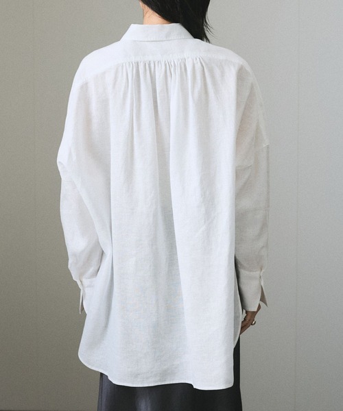 SALON adam et rope'（サロン アダム エ ロペ）の「リネンオーバーシャツ［GENTLE LINEN］（シャツ/ブラウス・レディース・グレー/ブルー/ホワイト・FREE）」の20枚目の写真