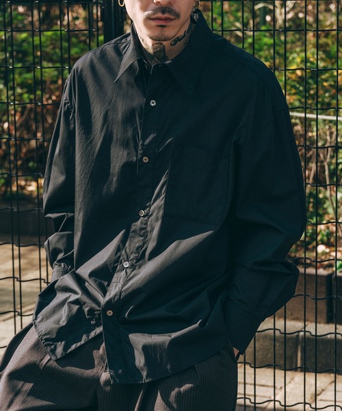 Subciety(サブサエティ)の「High count cotton shirt(シャツ/ブラウス・メンズ・サックスブルー/ブラック/ホワイト・X-LARGE/LARGE/MEDIUM/SMALL)」の17枚目の写真
