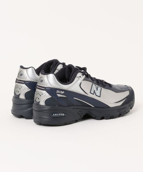New Balance U509 シルバー/グレー New Balance】U509(スニーカー)｜シューズ｜emmi（エミ）の通販