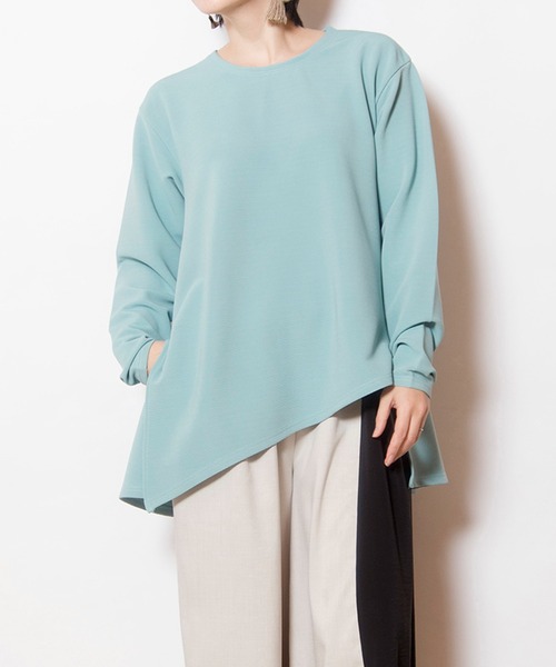 OSMOSIS(オズモーシス)の「アシンメトリーヘムTシャツ(Tシャツ/カットソー・レディース・ホワイト/ミント/ブラック・ONE SIZE)」の3枚目の写真