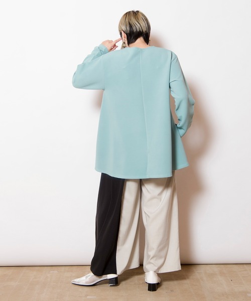 OSMOSIS(オズモーシス)の「アシンメトリーヘムTシャツ(Tシャツ/カットソー・レディース・ホワイト/ミント/ブラック・ONE SIZE)」の15枚目の写真