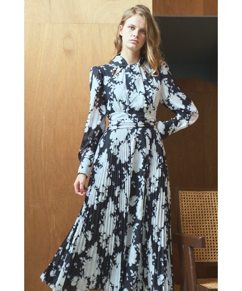 Abby Dress クロスネックタイドットドレス（ワンピース