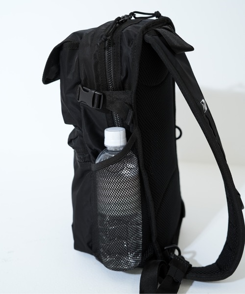 NEW ERA(ニューエラ)の「【NEW ERA/ニューエラ】SLING BODY BAG(ボディバッグ/ウエストポーチ・メンズ・ブラック系その他/ブラック・FREE)」の14枚目の写真