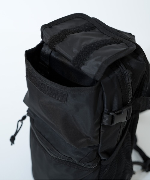 NEW ERA(ニューエラ)の「【NEW ERA/ニューエラ】SLING BODY BAG(ボディバッグ/ウエストポーチ・メンズ・ブラック系その他/ブラック・FREE)」の16枚目の写真