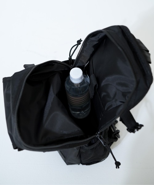 NEW ERA(ニューエラ)の「【NEW ERA/ニューエラ】SLING BODY BAG(ボディバッグ/ウエストポーチ・メンズ・ブラック系その他/ブラック・FREE)」の21枚目の写真