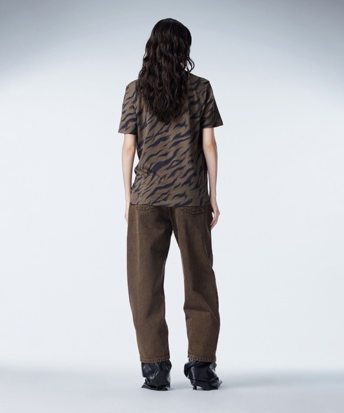 tシャツ Rabbit-motif Lepard T-shirt レディース セール】Rabbit-motif Lepard T-shirt（Tシャツ/カットソー