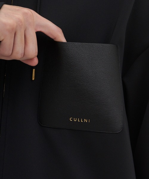 CULLNI(クルニ)の「別注 Zip Up Hoodie With Washable Leather Pocket(パーカー・メンズ・ブラック/グレー/ネイビー・1/2)」の7枚目の写真