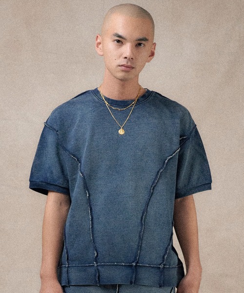 【THISISNEVERTHAT】アーチロゴクルーネックインディゴ thisisneverthat®