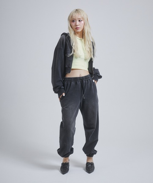 ENVYM(アンビー)の「ウォッシュドショートパーカー(パーカー・レディース・ブルー/ブラック・FREE)」の19枚目の写真