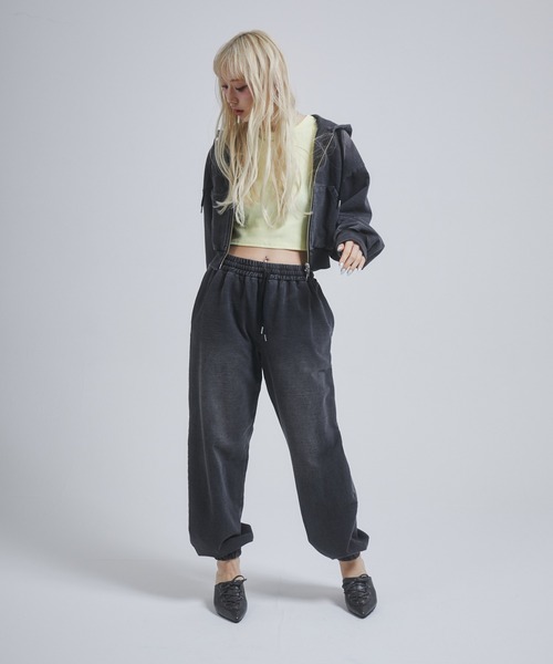 ENVYM(アンビー)の「ウォッシュドショートパーカー(パーカー・レディース・ブルー/ブラック・FREE)」の20枚目の写真