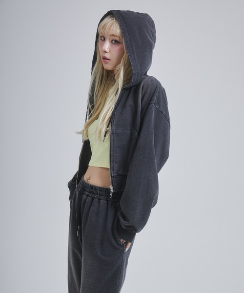 ENVYM(アンビー)の「ウォッシュドショートパーカー(パーカー・レディース・ブルー/ブラック・FREE)」の15枚目の写真