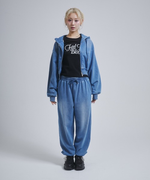 ENVYM(アンビー)の「ウォッシュドショートパーカー(パーカー・レディース・ブルー/ブラック・FREE)」の10枚目の写真