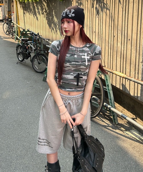tシャツ A'GEM/9 × .kom 「NIIER NOR/ニーアノア」PAINT CROSS BUTTON DOWN TEE/ ペイントクロスボタ A'GEM/9 × .kom 『NIIER NOR/ニーアノア』PAINT CROSS BUTTON