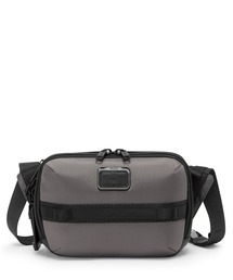 TUMI｜トゥミ（メンズ）のショルダーバッグ（グレー/灰色系）通販