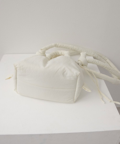 rectangle（レクタングル）の「マルチウェイナイロンミニバッグ（ショルダーバッグ・レディース・ホワイト/ブルー/グレイッシュベージュ/ブラック・FREE）」の16枚目の写真