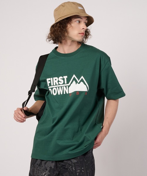 FIRST DOWN(ファーストダウン)の「プリントロゴ ショートスリーブ Tシャツ(Tシャツ/カットソー・メンズ・ネイビー/ブラック/ホワイト/杢グレー/ブルー/キャメル/グリーン・M/S/XL/L/XXL)」の5枚目の写真