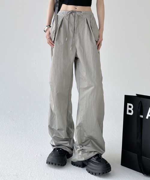 Per sist ence(パーシエンス)の「ドロストカーゴパンツ(その他パンツ・レディース・ライトグレー/ダークグレー/ブラック・LARGE/MEDIUM)」の6枚目の写真