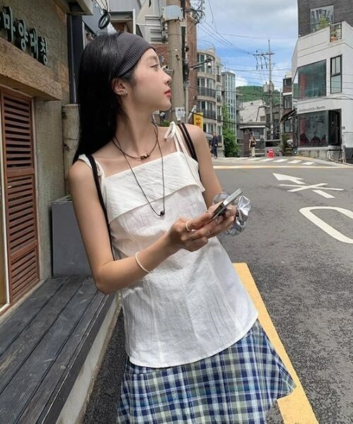 gossip!ロサンゼルス(ゴシップロサンゼルス)の「ヴィンテージ風 個性的 アシンメトリーデザイン チェック柄ミディスカート 日常&シンプル(スカート・レディース・ブルー・S/M)」の8枚目の写真
