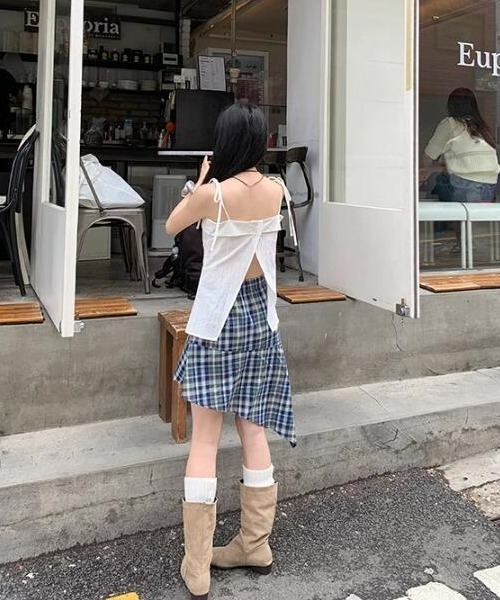 gossip!ロサンゼルス(ゴシップロサンゼルス)の「ヴィンテージ風 個性的 アシンメトリーデザイン チェック柄ミディスカート 日常&シンプル(スカート・レディース・ブルー・S/M)」の9枚目の写真