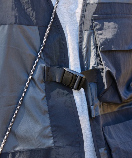 DOD（ディーオーディー）の「【DOD別注】サササノべー / メンズ（ベスト・メンズ・カーキ/ブラック・X-LARGE/LARGE/MEDIUM）」の8枚目の写真