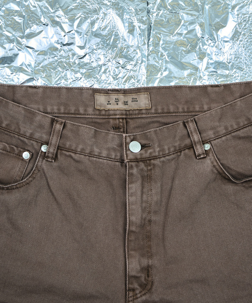 bal(バル)の「BAL × WISM別注 LOOSE FIT P/DYE 5P DENIM SHORT(その他パンツ・メンズ・ブラウン・2/3)」の12枚目の写真