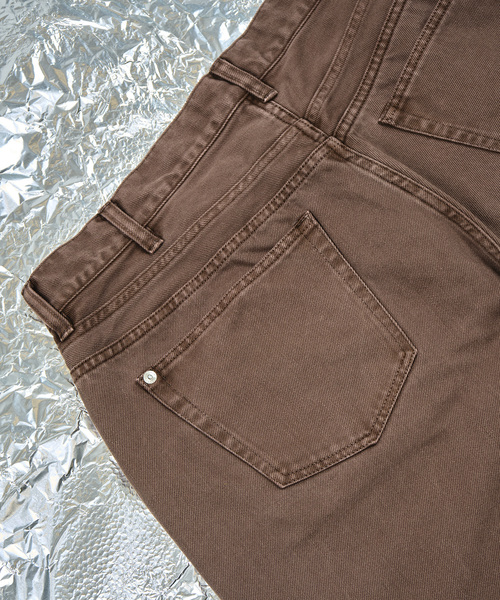 bal(バル)の「BAL × WISM別注 LOOSE FIT P/DYE 5P DENIM SHORT(その他パンツ・メンズ・ブラウン・2/3)」の15枚目の写真