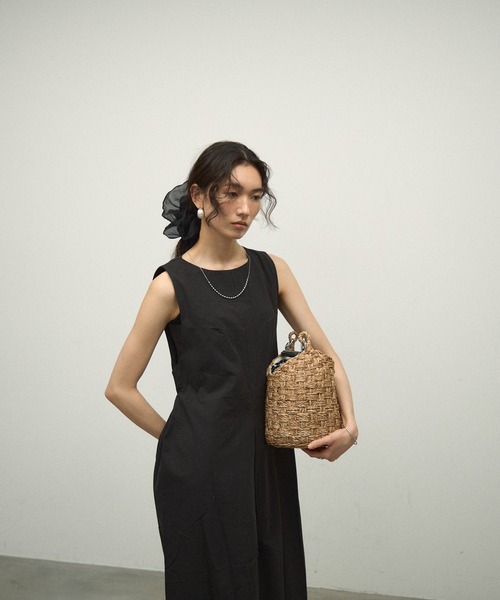 Lutim by u（ルチバイユー）の「Organdie Big Frilled Scrunchie / オーガンジービッグフリルシュシュ（シュシュ・レディース・ブラック/ホワイト・FREE）」の13枚目の写真