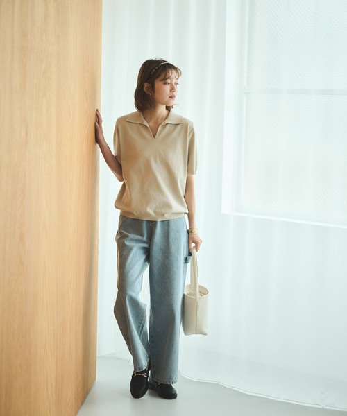 attiree(アティレー)の「スキッパーポロニット(ポロシャツ・レディース・ベージュ/ブラック/グレー/ブルー・MEDIUM)」の20枚目の写真