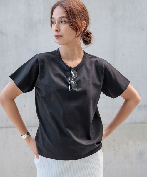 HEREIAM(ヘレイアム)の「【HEREIAM】接触冷感/ミラーロゴコンパクトT(Tシャツ/カットソー・レディース・ホワイト/ブラック・FREE)」の5枚目の写真