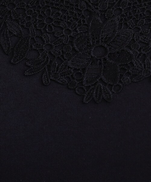 DRESKIP（ドレスキップ）の「【S-LL】レースで魅せる 綿混タンクトップ（タンクトップ・レディース・ブラック/チャコールグレー/ナチュラル/オフホワイト・01/02/03/04）」の8枚目の写真