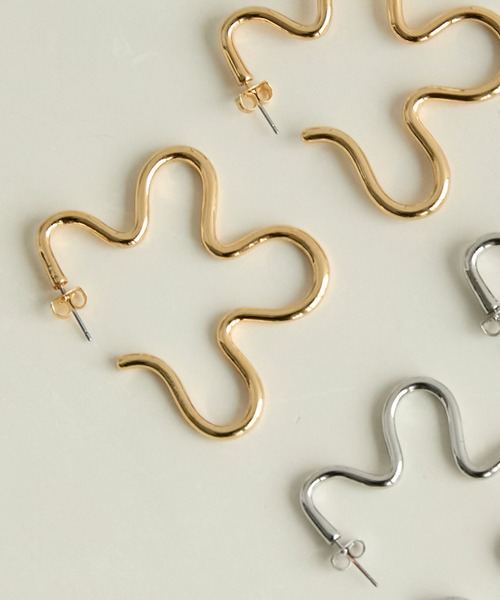 『MARNI 』ウェーブディテールピアス（両耳用） nsa-p30113_07.jpg