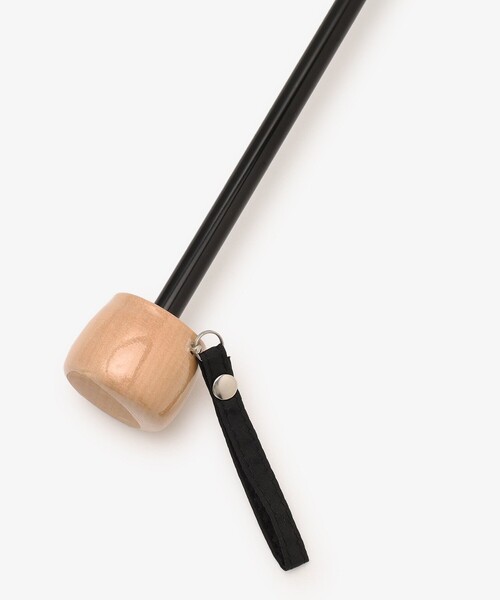 Afternoon Tea（アフタヌーンティー）の「小花刺繍晴雨兼用折りたたみ傘 日傘（折りたたみ傘・レディース・ブラック/ネイビー・ONE SIZE）」の13枚目の写真