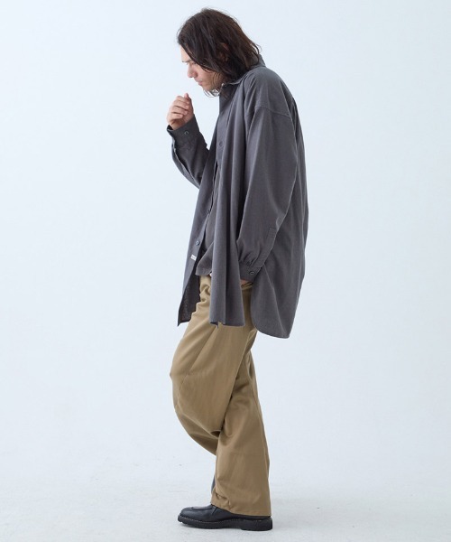 EGO TRIPPING(エゴトリッピング)の「ms6116- Chronos ロングシャツ(シャツ/ブラウス・メンズ・ネイビー系/ブラック系その他・46/48)」の9枚目の写真
