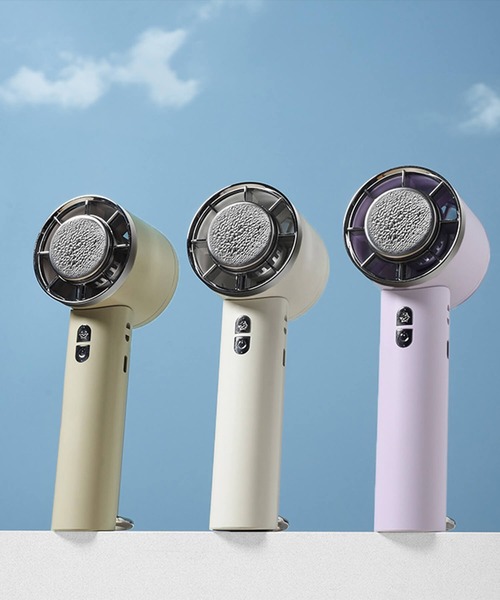 Cinderella（シンデレラ）の「ハンディファン 扇風機 持ち歩き 冷却プレート 携帯扇風機 小型 ハンディ コンパクト ストラップ カラビナ 夏 充電式 冷却 卓上 便利 手持ち ミニ扇風機 5枚羽 簡単 白 紫 灰色 ホワイト パープル グレー（生活家電・レディース・グレイッシュベージュ/ホワイト/パープル・FREE）」の8枚目の写真