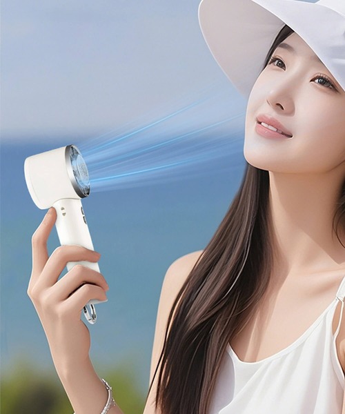 Cinderella（シンデレラ）の「ハンディファン 扇風機 持ち歩き 冷却プレート 携帯扇風機 小型 ハンディ コンパクト ストラップ カラビナ 夏 充電式 冷却 卓上 便利 手持ち ミニ扇風機 5枚羽 簡単 白 紫 灰色 ホワイト パープル グレー（生活家電・レディース・グレイッシュベージュ/ホワイト/パープル・FREE）」の10枚目の写真