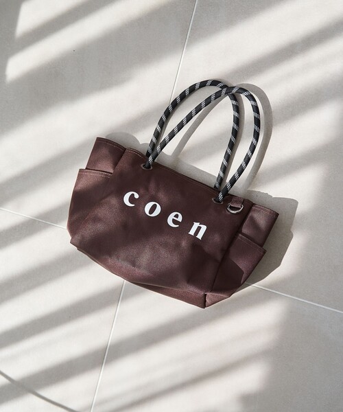 coen（コーエン）の「【一部WEBカラー・新色登場】coen（コーエン） ロゴ ポリキャンバストートバッグ（Mサイズ）（トートバッグ・レディース・ブラック/オリーブ/グレー/オレンジ/ネイビー/レッド/ベージュ/ダークブラウン/その他2/マスタード/ダークグレー・FREE）」の4枚目の写真