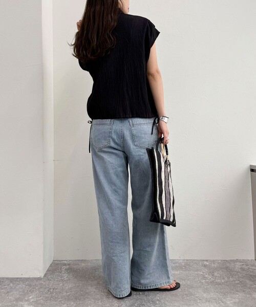 fredy emue（フレディエミュ）の「前開きフレンチタックシャツ（シャツ/ブラウス・レディース・ブラック/オフホワイト/キャメル・38）」の18枚目の写真