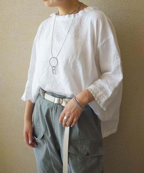 JOURNAL STANDARD LUXE(ジャーナルスタンダード ラックス)の「ソフトリネン タックフリルブラウス(シャツ/ブラウス・レディース・ホワイト/ブラック・FREE)」の6枚目の写真