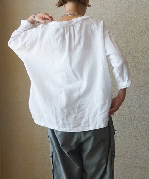 JOURNAL STANDARD LUXE(ジャーナルスタンダード ラックス)の「ソフトリネン タックフリルブラウス(シャツ/ブラウス・レディース・ホワイト/ブラック・FREE)」の9枚目の写真