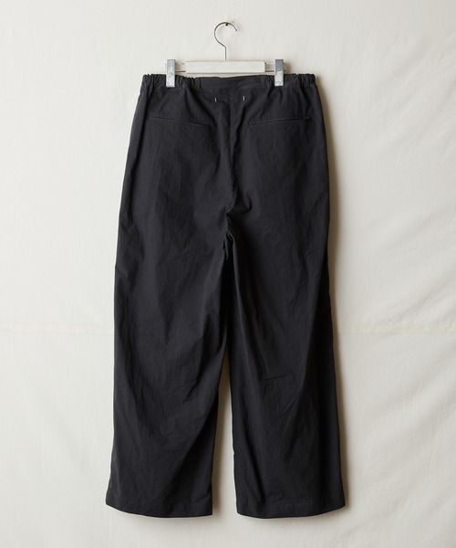 suzuki takayuki(スズキタカユキ)の「easy pants(チノパンツ・メンズ・ベージュ/アイボリー/ブラック・01/02)」の6枚目の写真